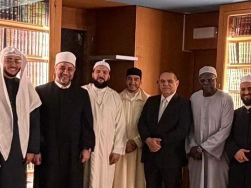 Un iftar de Ramadan en l’honneur des Imams du taraweeh invités pour le mois béni de Ramadan.