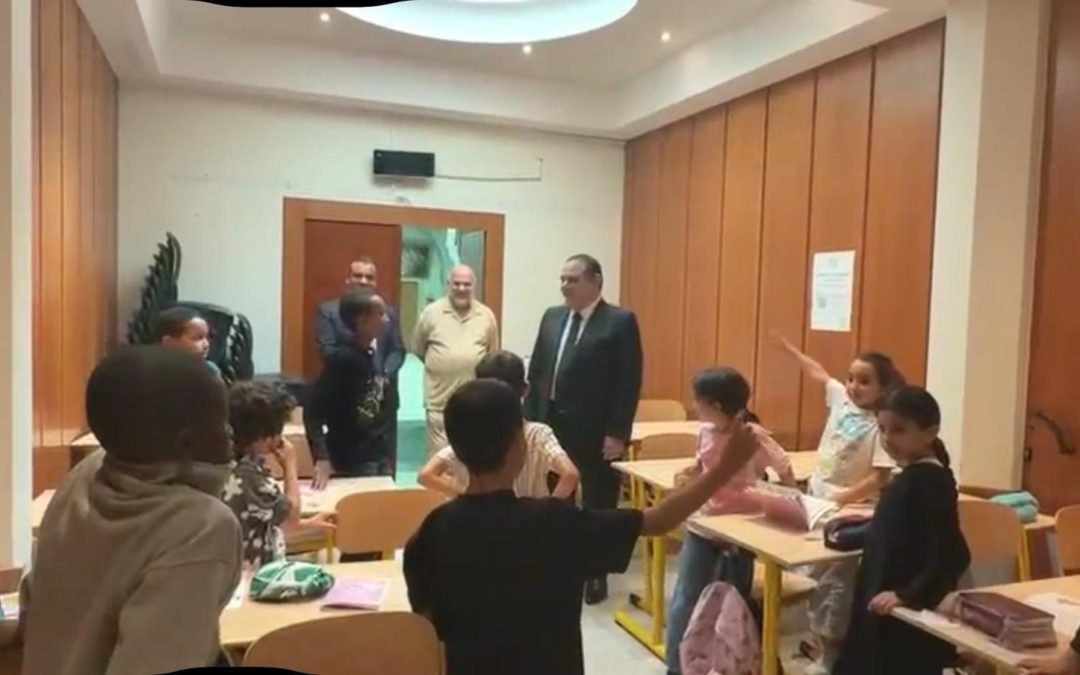 Son Excellence l’Ambassadeur Dr Maan Al-Hafiz partage la joie de la rentrée avec les élèves de l’École Arabe de Genève